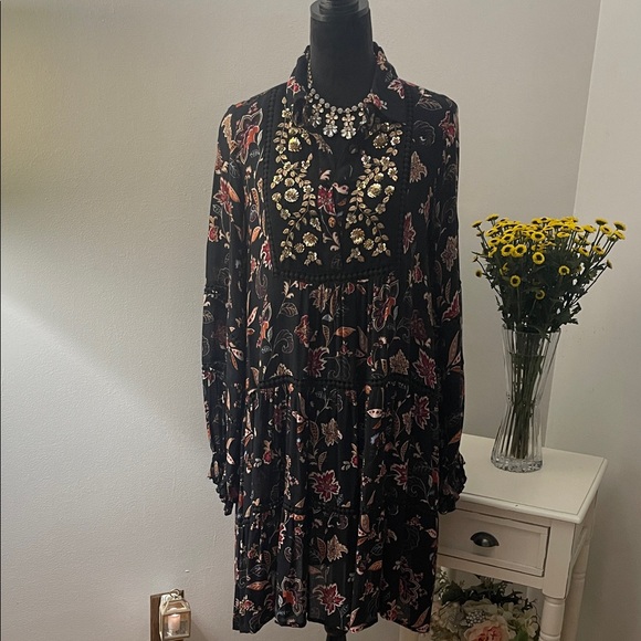 Miss Jane Black, Red, Gold Flower Print Dress - Picture 1 of 14
